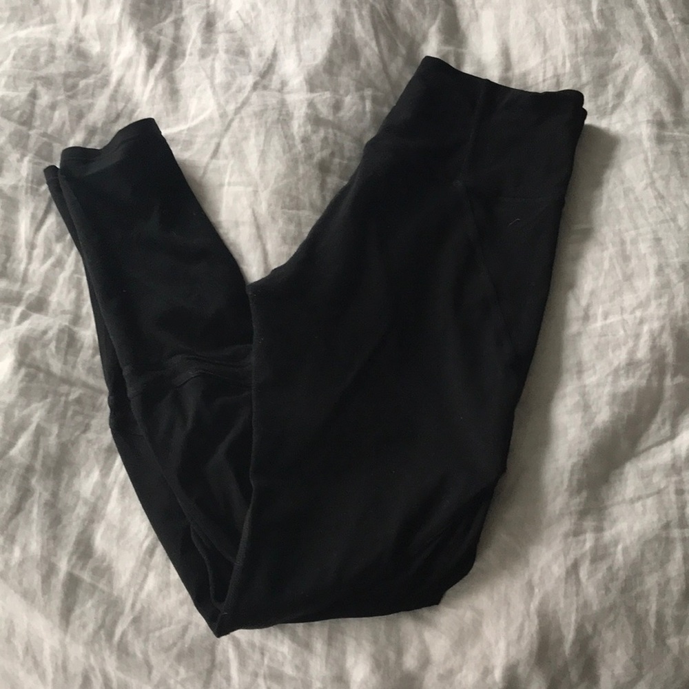 Athleta mesh panel leggings sz M